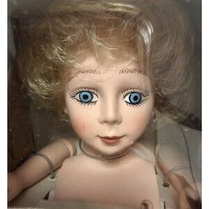 Vintage 1991 Fibre Craft Angel Head & Hands Set Vinyl Tree Topper Craft Doll NOS